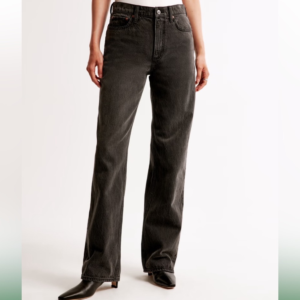 Abercrombie High Rise Loose Jean 8L